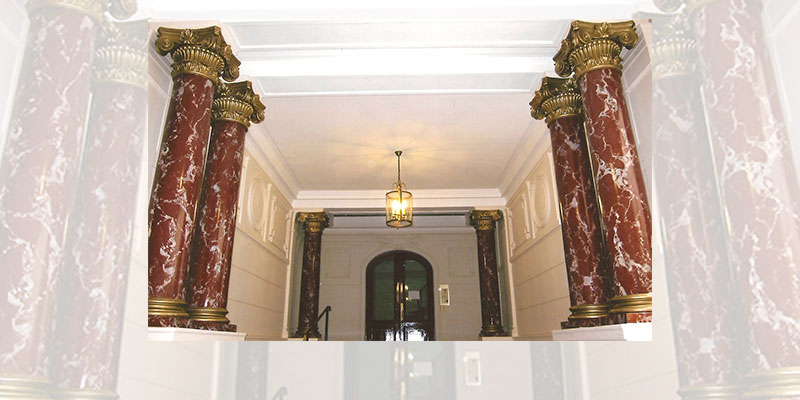 Faux marbre, hall d'immeuble parisien