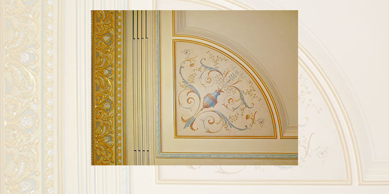 Ornementations et dorures, détail
